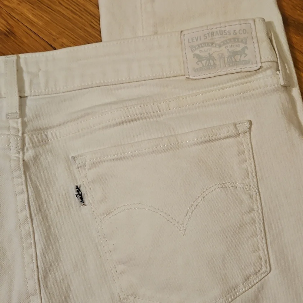Levi's 711 Skinny White Jeans Size 33 - Picture 6 of 8
